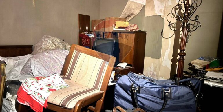 20251124160100-1003052-11