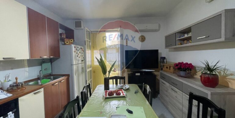 20251124164321-1003077-32