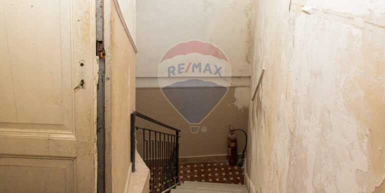 20251124173120-1000820-12