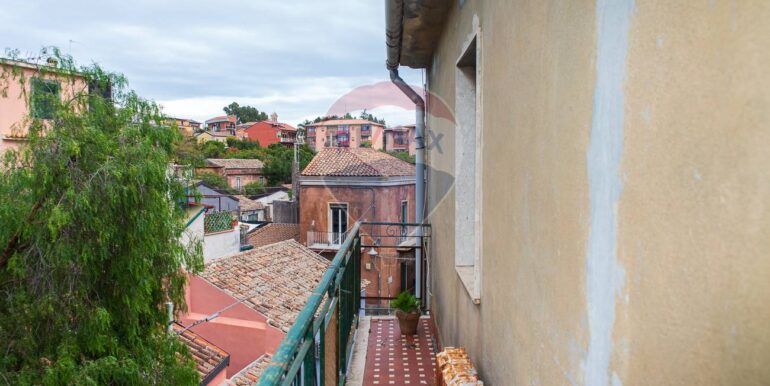 20251124173140-1000820-20