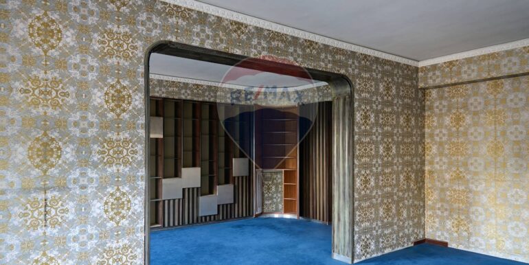 20251124175321-1003089-2