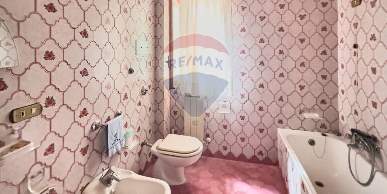 20251124175852-1003089-15