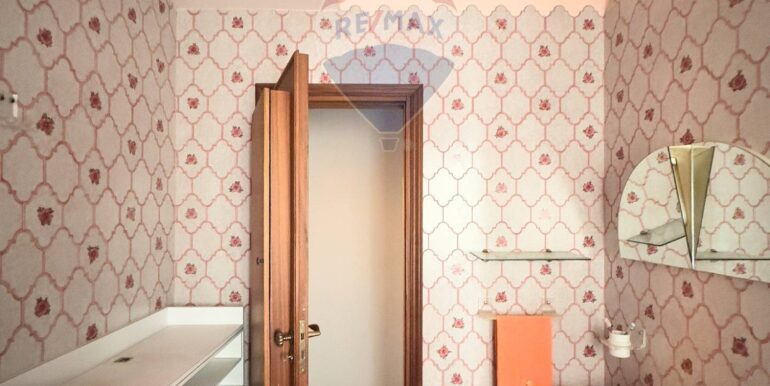 20251124175855-1003089-16