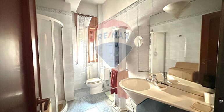 20251124181500-1003089-24