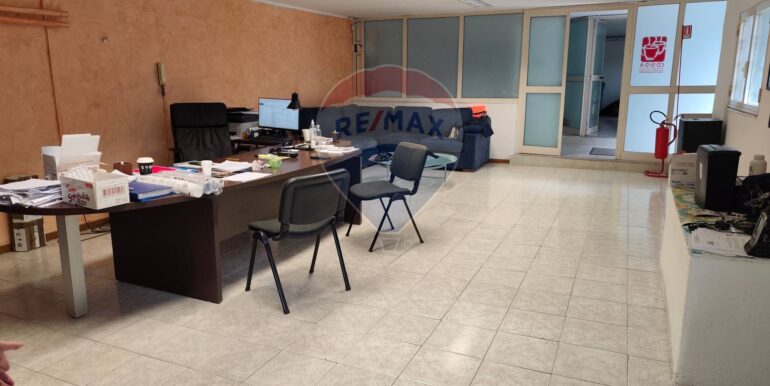 20251124182631-1003087-2