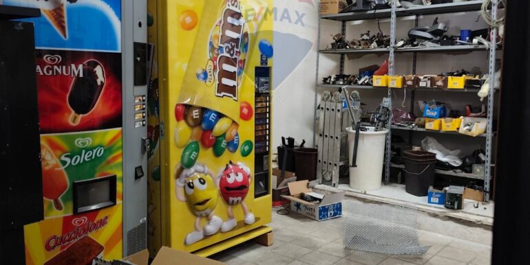 20251124182714-1003087-10