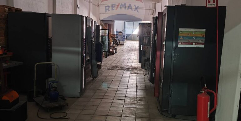 20251124182727-1003087-12