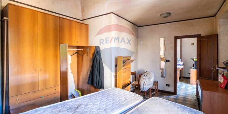 20251124192105-1003369-5