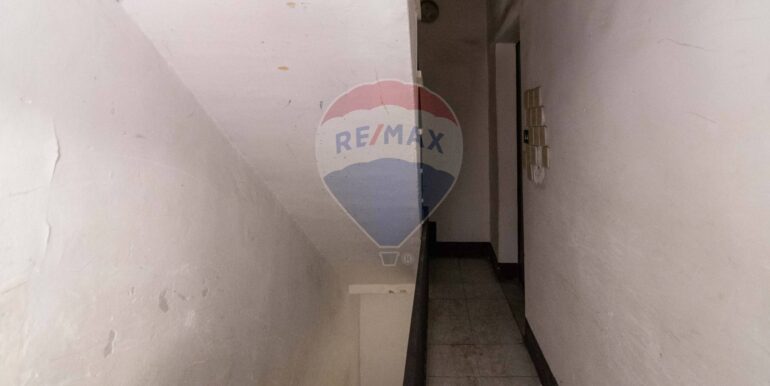 20251124192112-1003369-8