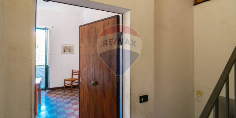 20251124200152-1003375-7