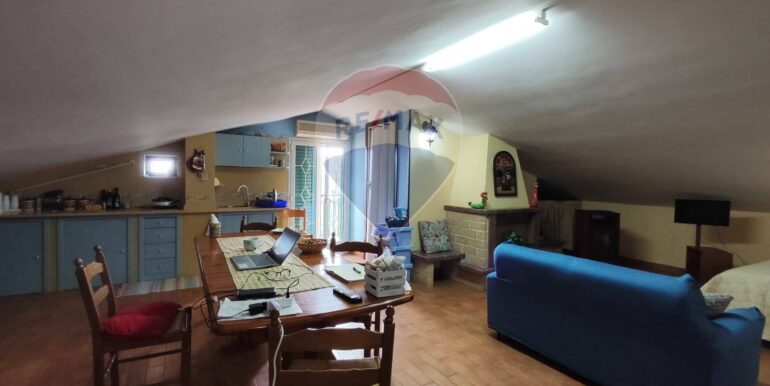 20251125103817-1002844-19