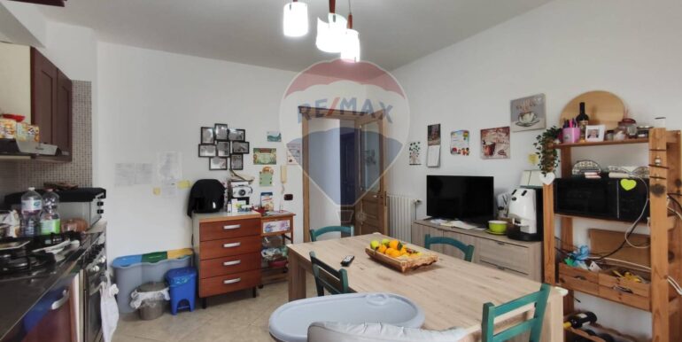 20251125110211-1002844-30