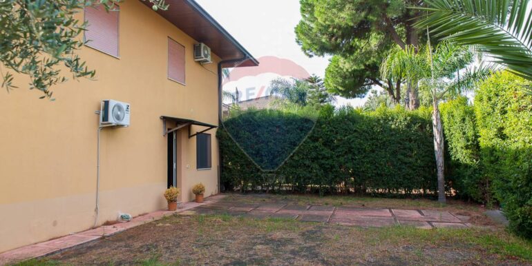 20251125114851-1003444-1