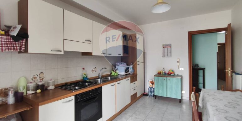 20251125115847-1003448-3