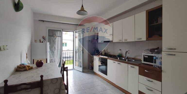 20251125115849-1003448-4