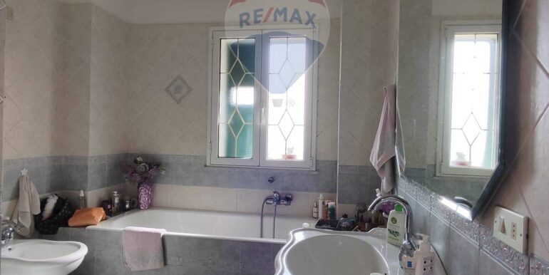 20251125120958-1003448-12