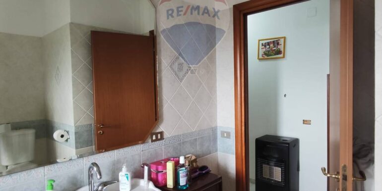 20251125121003-1003448-13