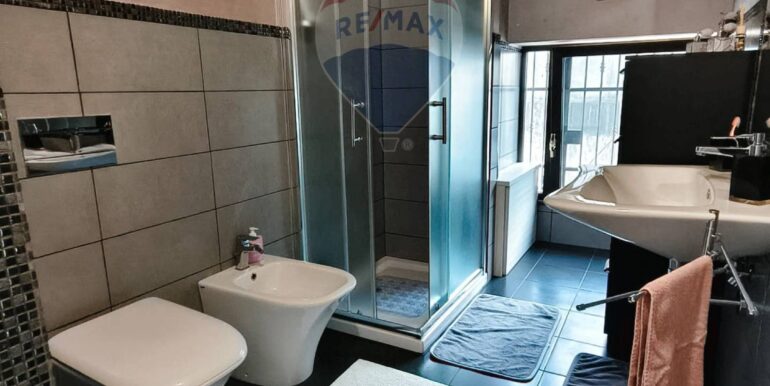 20251125124033-1003464-11