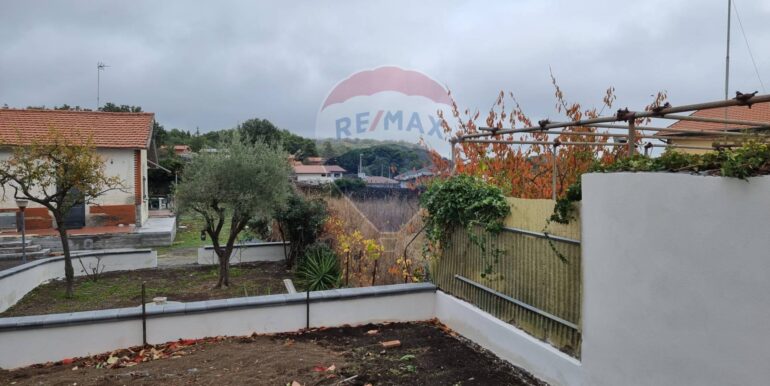 20251125154049-1003418-7