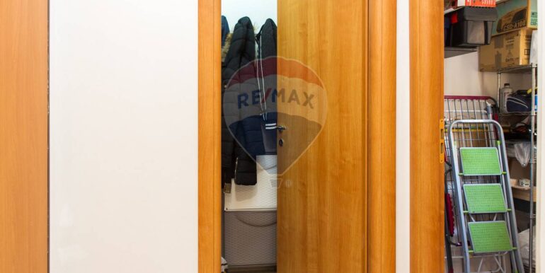 20251125171733-1002863-10