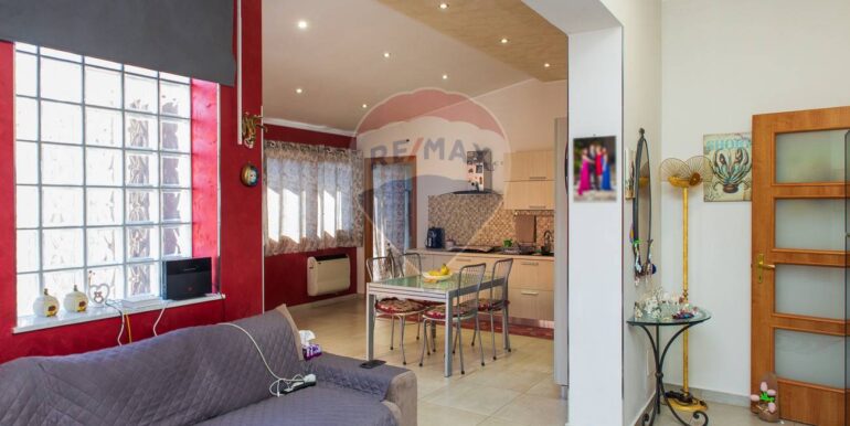 20251125171736-1002863-11