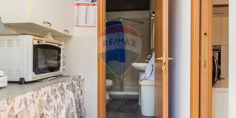 20251125171753-1002863-17