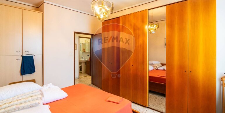 20251125172518-1003552-16