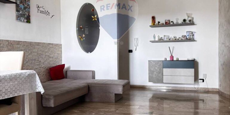 20251125174058-1002846-4