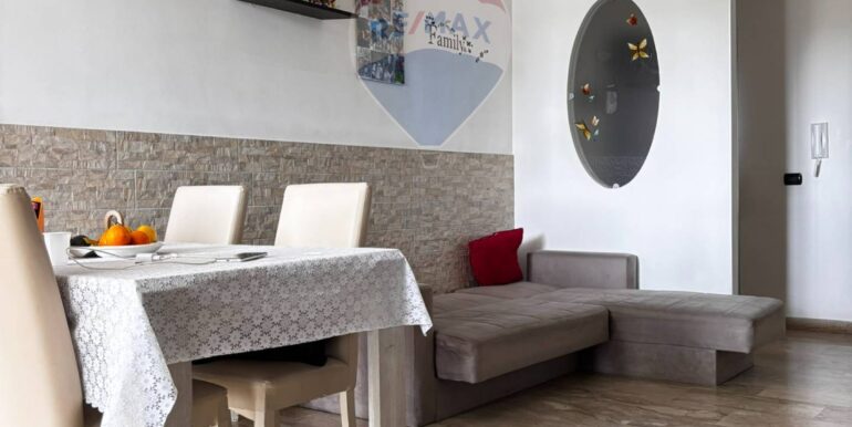 20251125174106-1002846-7