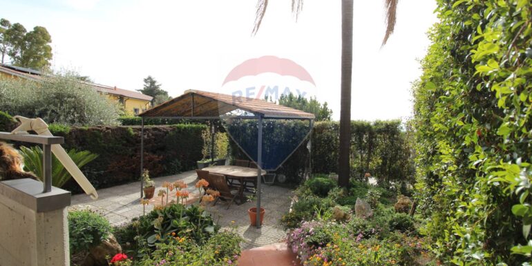 20251125181749-1003574-4