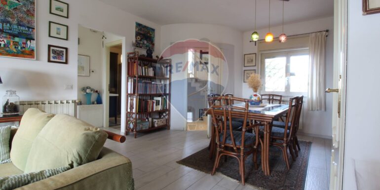 20251125181812-1003574-11