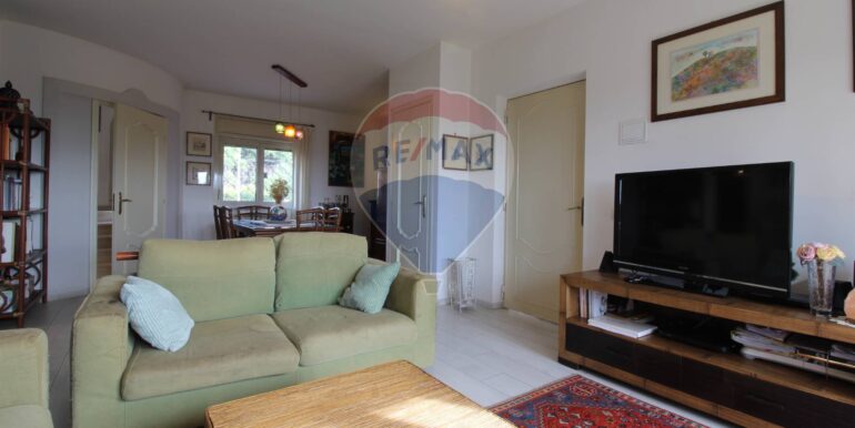 20251125181832-1003574-16