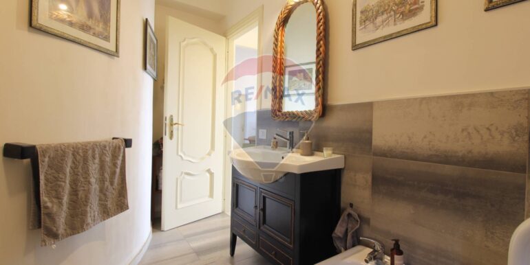 20251125181838-1003574-18