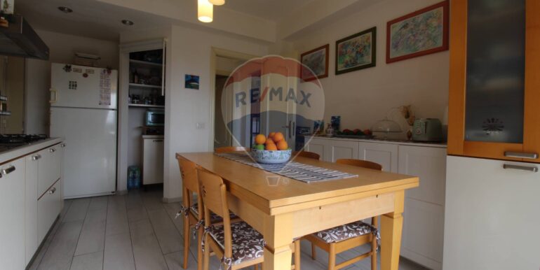 20251125181847-1003574-21