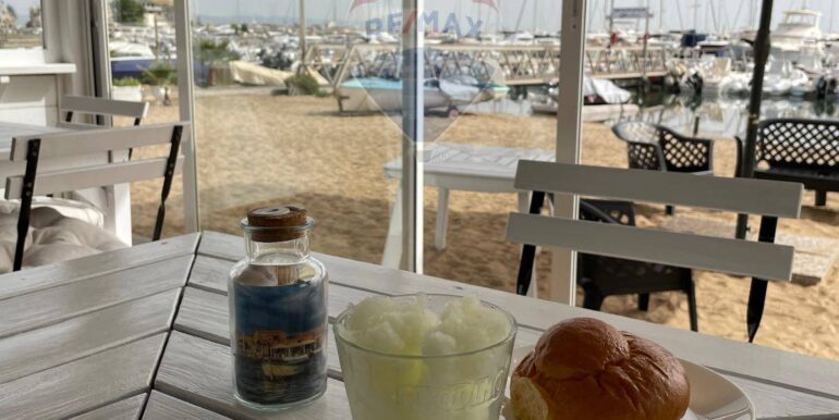 20251125190503-1003589-4