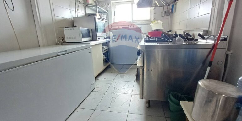 20251125190504-1003589-11