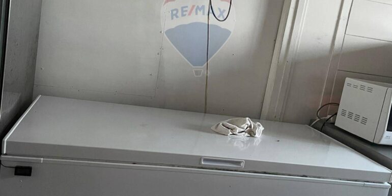 20251125190505-1003589-18