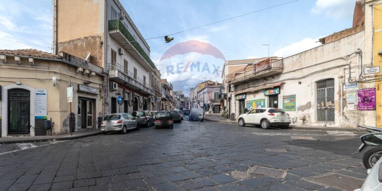 20251125191650-1003588-1