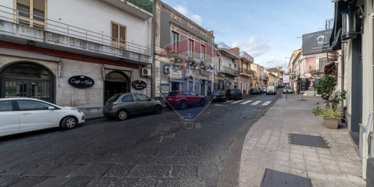 20251125191657-1003588-3