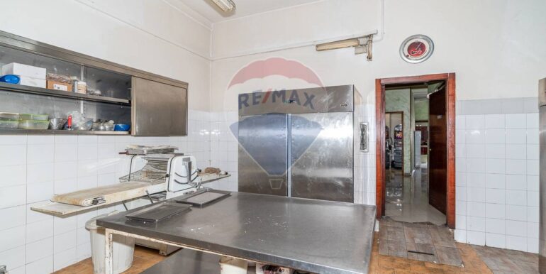 20251125191744-1003588-20