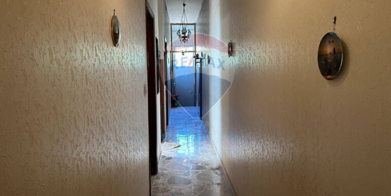 20251125192310-1001437-13