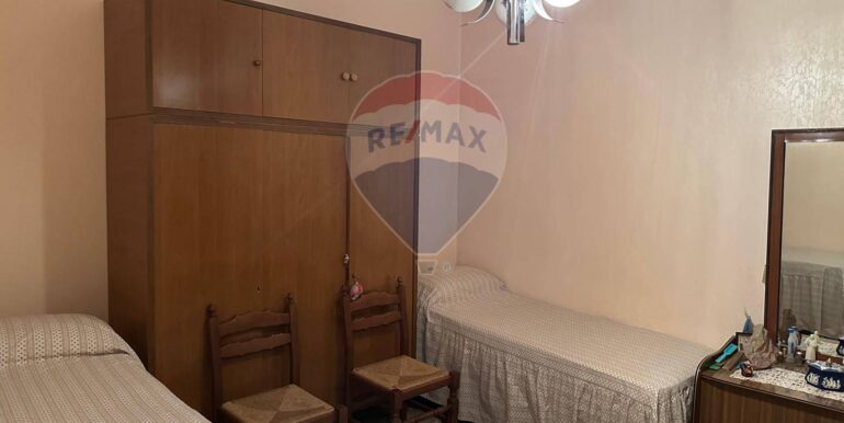 20251125192312-1001437-14