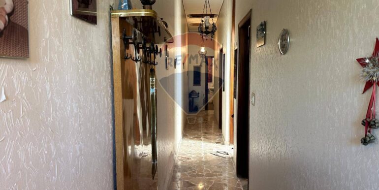 20251125192317-1001437-16