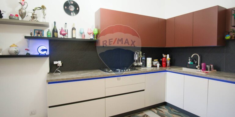 20251126110124-998803-14