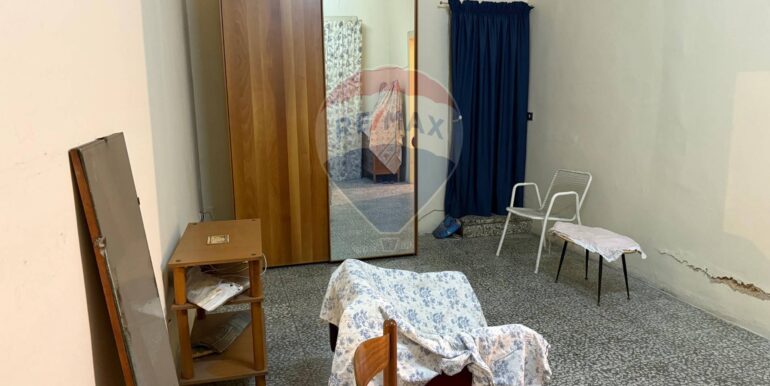 20251126112702-1000708-2