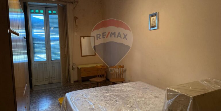 20251126112728-1000708-9