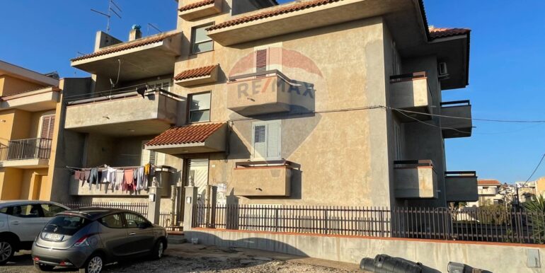 20251126120143-1003854-3