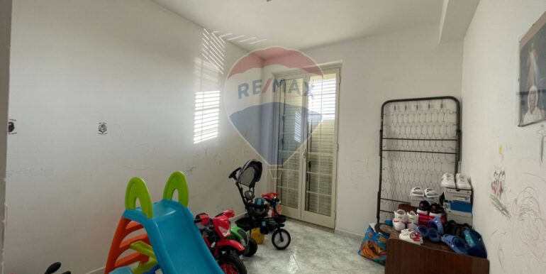 20251126120251-1003854-11