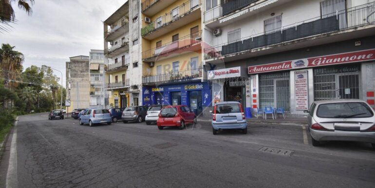 20251126123702-1003860-1