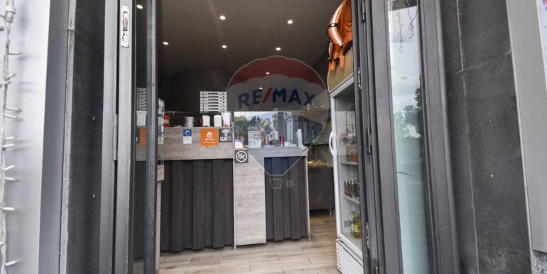 20251126123715-1003860-6